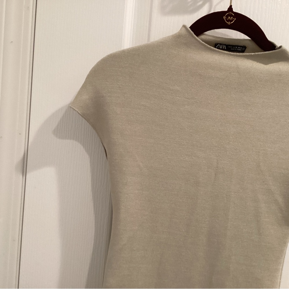 Zara Cream Knit Top - Picture 3 of 8